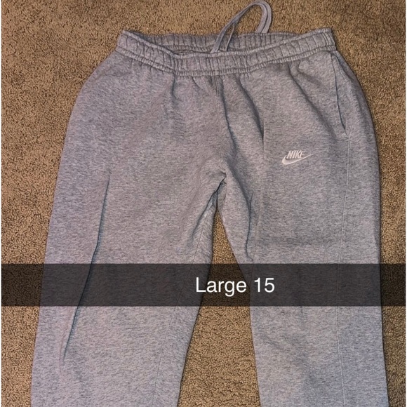 Nike sweatpants - Picture 1 of 1